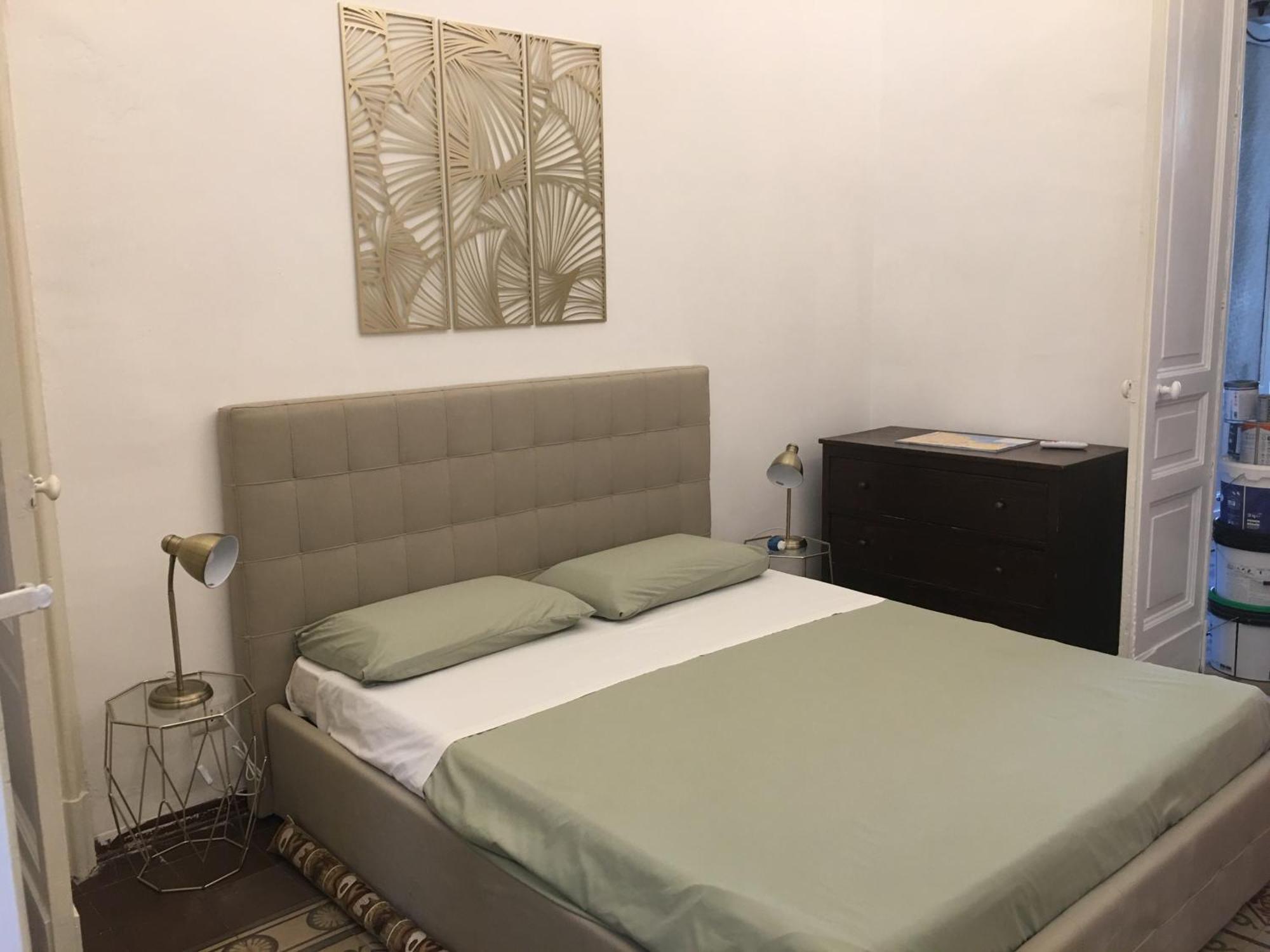 Bohemian Apartment Terrace Downtown Катанія Екстер'єр фото