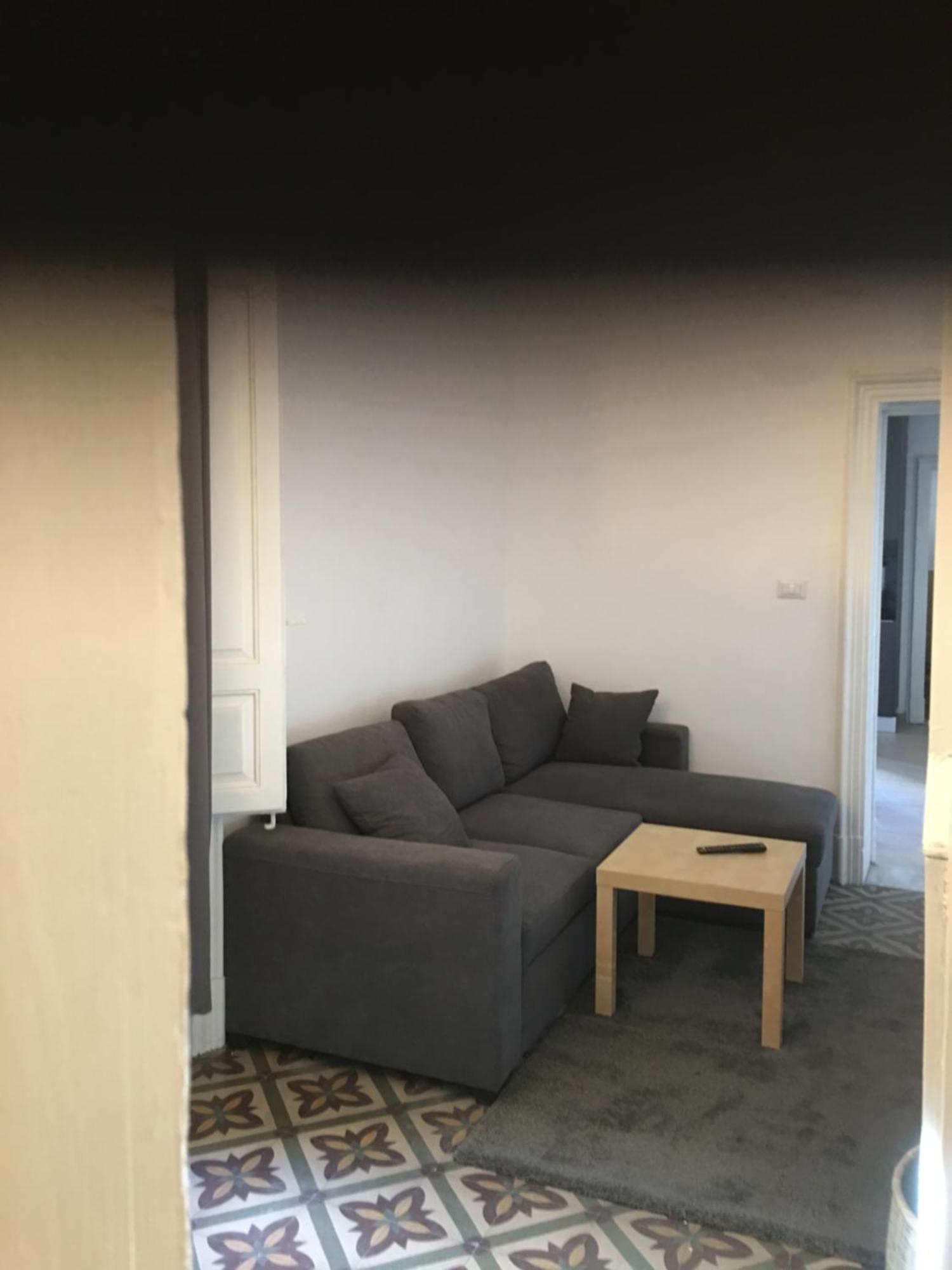 Bohemian Apartment Terrace Downtown Катанія Екстер'єр фото